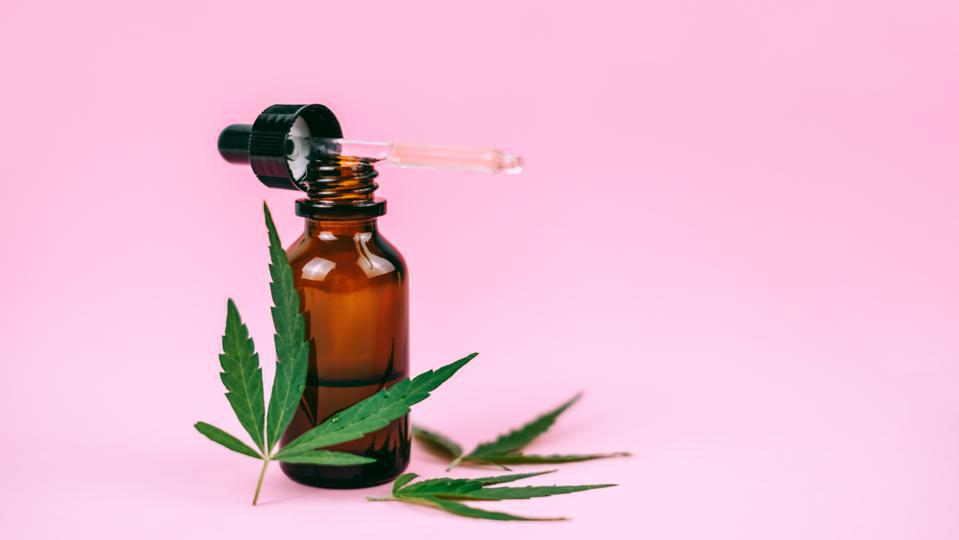 6 Things You Need To Know When Buying CBD Vape Juice And CBD Oil