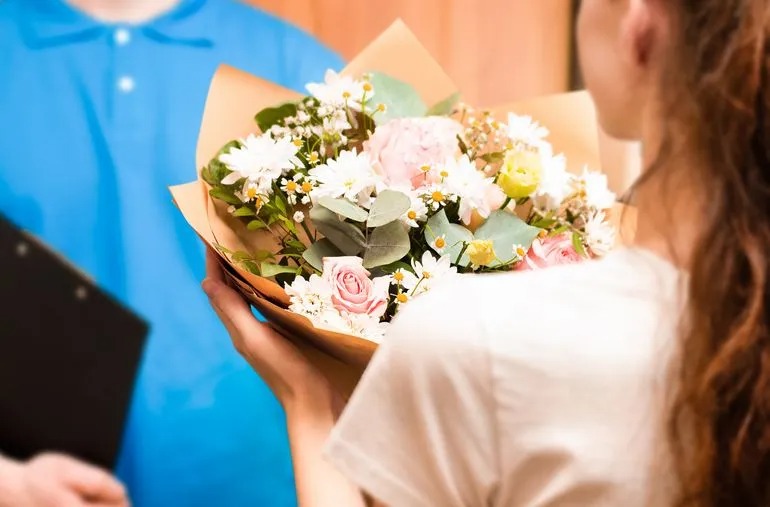 Why Trusted Flower Delivery Services Are Key To Stress-Free Gifting?